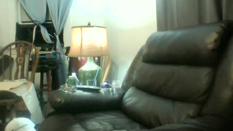 Snapshot of frankyb0yforeal chatting on June 2026 05:50:02 AM frankyb0yforeal online show from June 2026 05:50:02 AM