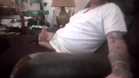 Snapshot of frankyb0yforeal chatting on July 2026 08:27:01 PM frankyb0yforeal online show from July 2026 08:27:01 PM