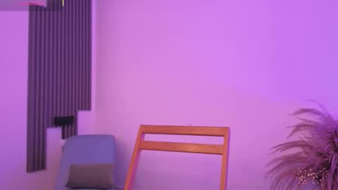 Fransheska online show from February 2026 12:03:01 PM