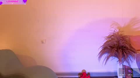 Snapshot of fransheskarossi_ chatting on June 2026 11:24:02 AM Fransheska online show from June 2026 11:24:02 AM