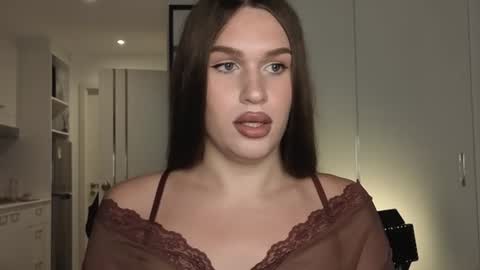 I am franzeva  online show from June 2026 11:48:02 AM