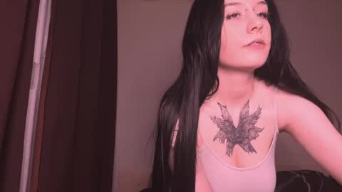 Snapshot of frau_basted chatting on December 2024 04:46:02 PM mistress Bastet and  mintcola online show from December 2024 04:46:02 PM