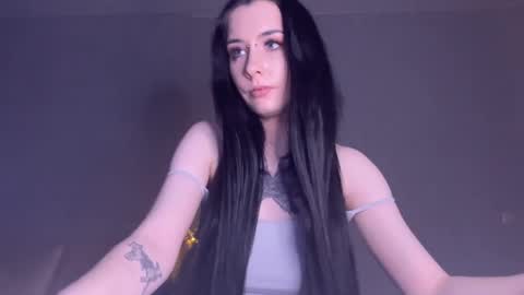 Snapshot of frau_basted chatting on February 2025 11:36:02 PM mistress Bastet and  mintcola online show from February 2025 11:36:02 PM