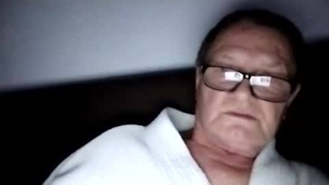 Wolfi online show from November 2025 05:24:02 PM