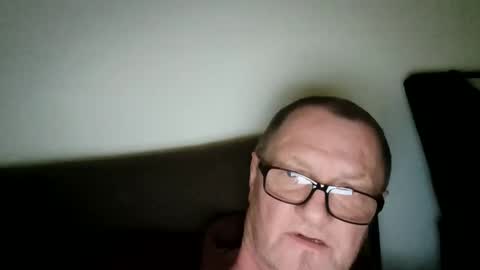 Snapshot of frauenfeind1 chatting on March 2026 08:20:02 AM Wolfi online show from March 2026 08:20:02 AM