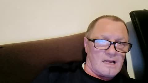 Snapshot of frauenfeind1 chatting on May 2026 06:27:01 PM Wolfi online show from May 2026 06:27:01 PM