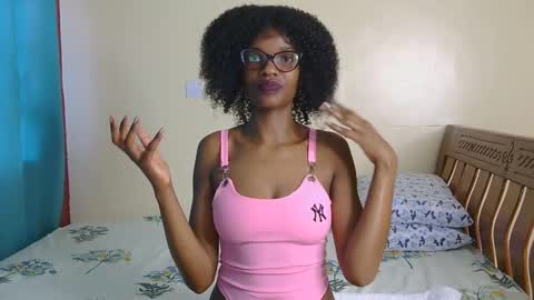 Nessa-Independent model online show from December 2024 06:22:02 AM