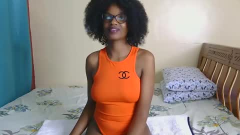 Nessa-Independent model online show from December 2024 07:22:01 PM