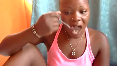 Snapshot of freaky_dolly chatting on January 2025 07:57:01 AM freaky_dolly online show from January 2025 07:57:01 AM