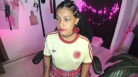 Snapshot of freaky_lia chatting on May 2026 11:24:01 PM Lia Gomez online show from May 2026 11:24:01 PM