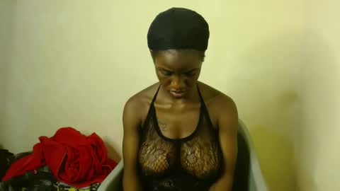 Snapshot of freaky_shamzzy chatting on November 2025 08:08:01 PM shamika online show from November 2025 08:08:01 PM