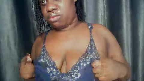 Snapshot of freaky_slut5 chatting on March 2026 04:51:01 AM freaky slut5 online show from March 2026 04:51:01 AM