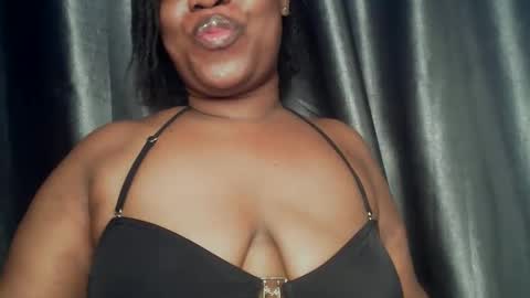 Snapshot of freaky_slut5 chatting on April 2026 04:18:02 AM freaky slut5 online show from April 2026 04:18:02 AM