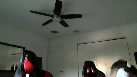 Snapshot of freakyfitking chatting on January 2025 02:06:01 PM freakyfitking online show from January 2025 02:06:01 PM