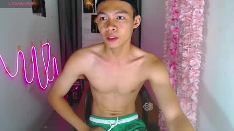 Mark online show from May 2026 02:00:01 PM