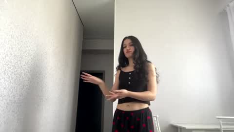 Mia online show from June 2026 05:56:01 AM