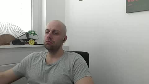 freddow online show from March 2025 10:09:01 AM