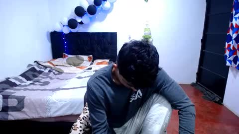 freddy romans online show from December 2025 07:58:02 AM