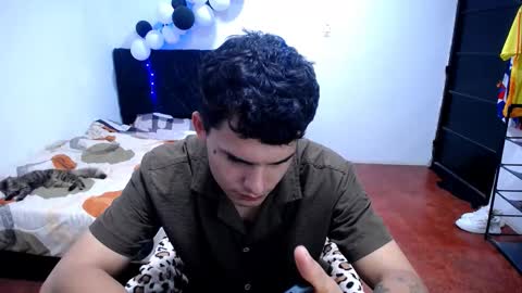 freddy romans online show from December 2025 07:17:02 AM