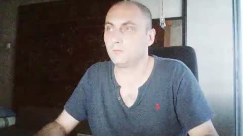 freeeman90 online show from June 2026 05:21:01 AM