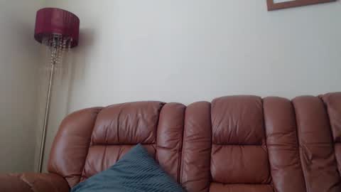 Snapshot of freemindedguyuk chatting on September 2025 01:44:02 PM freemindedguyuk online show from September 2025 01:44:02 PM