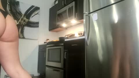 jasmineandaladin69 online show from January 2025 05:19:02 AM