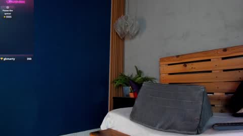 Xavier online show from January 2025 04:27:02 AM