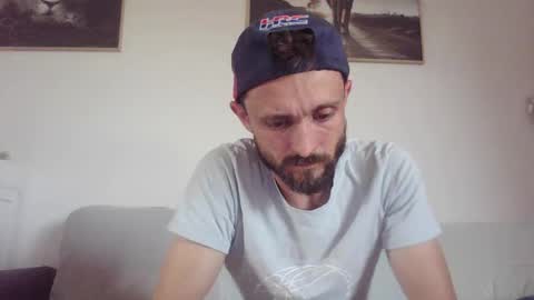 Snapshot of french_truck chatting on April 2026 03:55:02 PM french_truck online show from April 2026 03:55:02 PM