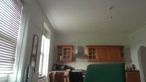 Snapshot of frenchbdmaninlondon chatting on October 2025 11:38:01 AM Horny Paul online show from October 2025 11:38:01 AM