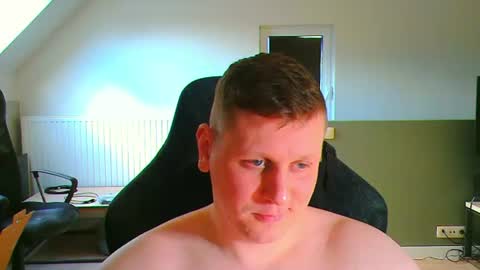 Snapshot of frenchfrieswithmayo chatting on June 2026 06:31:01 PM French fries online show from June 2026 06:31:01 PM