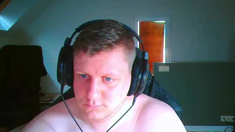 Snapshot of frenchfrieswithmayo chatting on June 2026 09:40:01 AM French fries online show from June 2026 09:40:01 AM