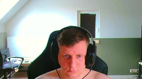 Snapshot of frenchfrieswithmayo chatting on June 2026 05:03:01 PM French fries online show from June 2026 05:03:01 PM