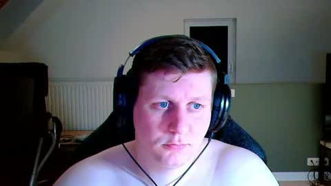 Snapshot of frenchfrieswithmayo chatting on July 2026 08:18:01 PM French fries online show from July 2026 08:18:01 PM
