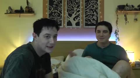 French Horny Bibs online show from January 2025 08:51:01 PM