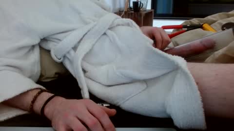 frenchms online show from January 2026 12:53:02 PM