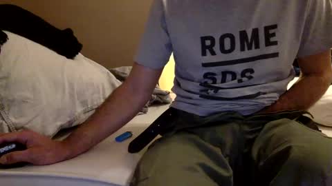 Antoine online show from December 2024 08:16:01 PM