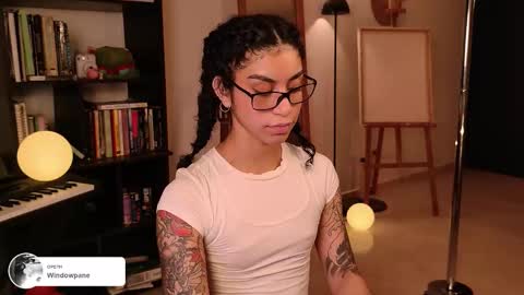 Vale online show from November 2025 03:49:02 AM