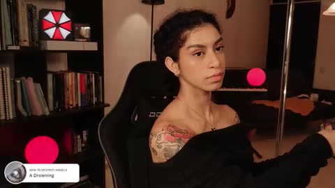 Snapshot of fresatanica chatting on January 2026 03:12:02 AM Vale online show from January 2026 03:12:02 AM