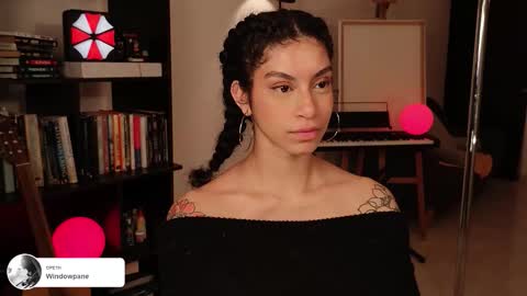 Snapshot of fresatanica chatting on February 2026 01:43:01 AM Vale online show from February 2026 01:43:01 AM