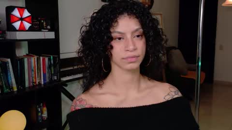 Snapshot of fresatanica chatting on February 2026 02:02:02 AM Vale online show from February 2026 02:02:02 AM