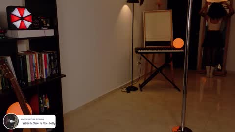 Snapshot of fresatanica chatting on March 2026 02:58:01 AM Vale online show from March 2026 02:58:01 AM