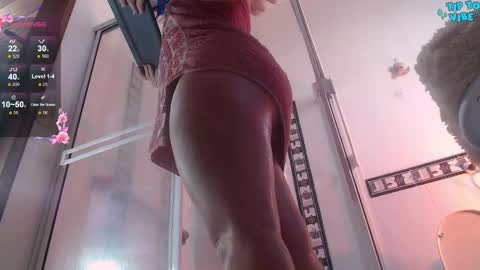 Snapshot of fresita44 chatting on December 2024 05:42:01 PM see u 500 pm hora col online show from December 2024 05:42:01 PM