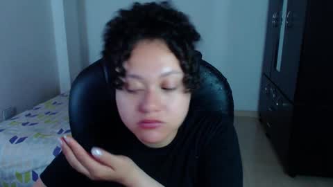 Snapshot of freud_x_louise1 chatting on January 2025 07:05:01 AM Louise  online show from January 2025 07:05:01 AM