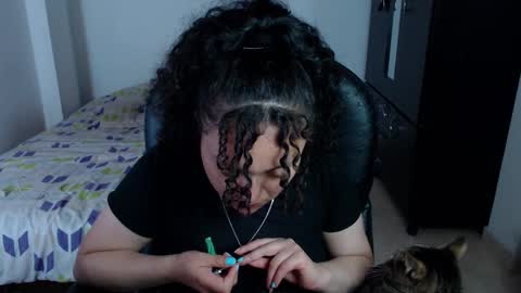 Snapshot of freud_x_louise1 chatting on March 2025 07:27:02 AM Louise  online show from March 2025 07:27:02 AM