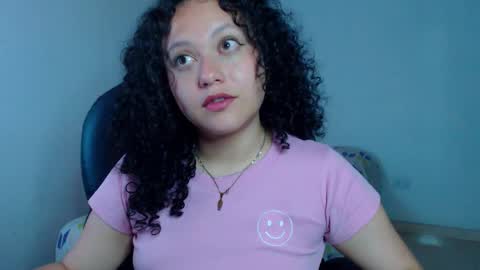 Snapshot of freud_x_louise1 chatting on December 2025 05:13:01 AM Louise online show from December 2025 05:13:01 AM