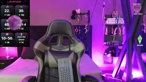     online show from February 2025 03:00:02 AM