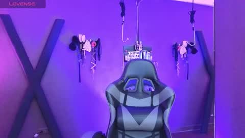     online show from March 2025 08:21:01 PM