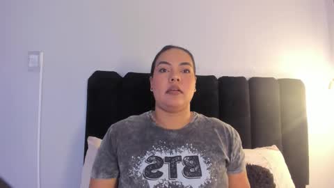 Snapshot of freya_blaze chatting on December 2025 04:43:01 AM freya_blaze online show from December 2025 04:43:01 AM