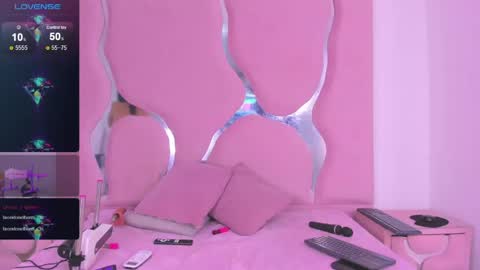 Freyaht online show from April 2026 05:43:02 AM