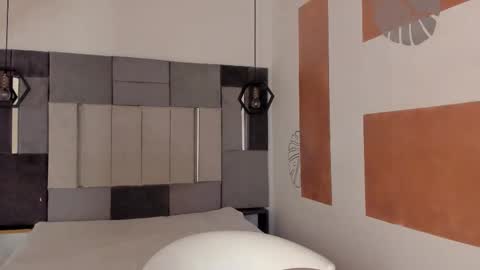  ALIS AND ALEX  online show from November 2025 03:21:02 AM